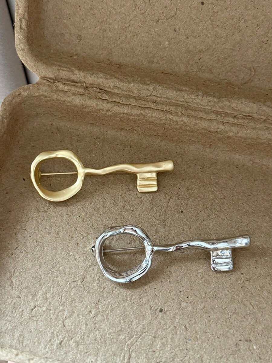 Abstract Key Brooch For Women  - Women Luxury Formal Wear ulasan dan harga