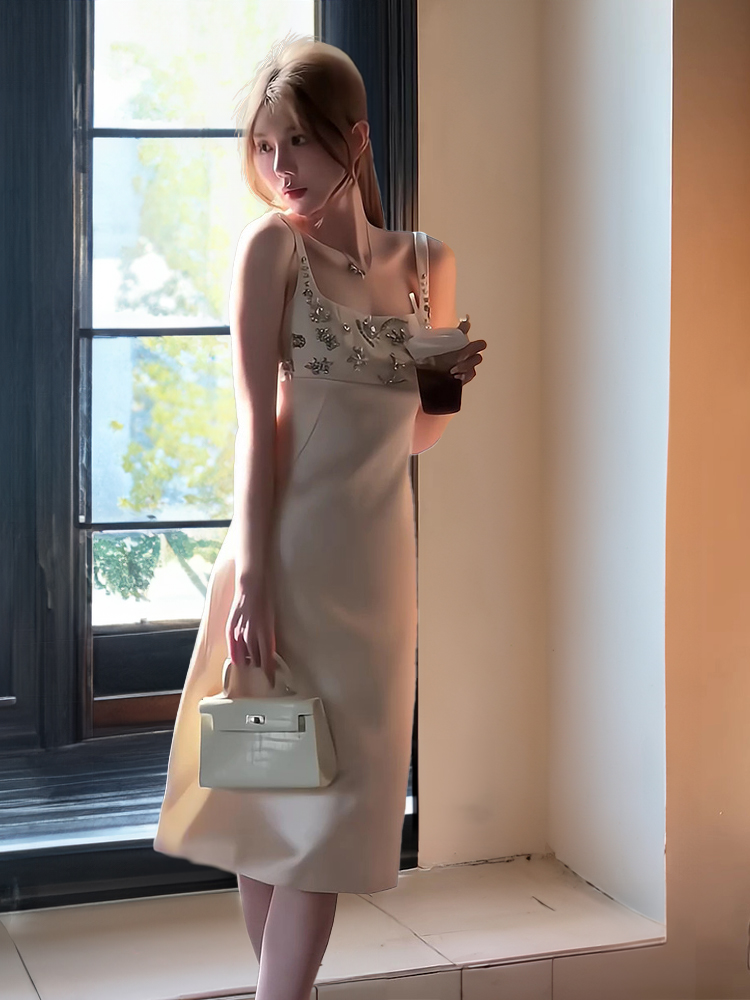 Elegant Heavy Work Satin Eveni - Women Luxury Formal Wear ulasan dan harga